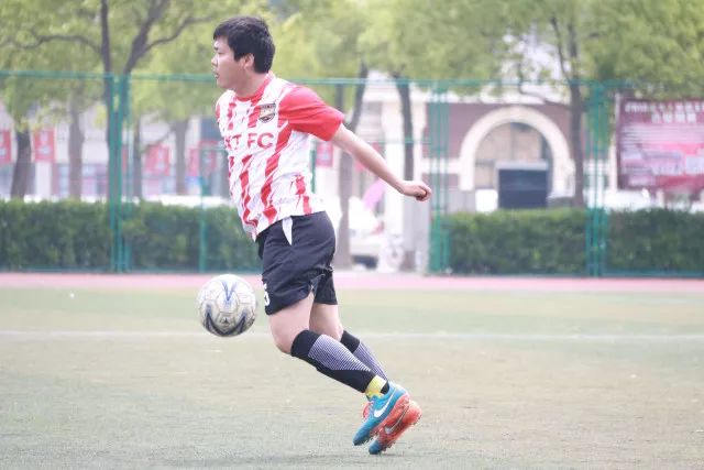 阿尔瓦雷斯加盟马竞后打进11球 同期队内射手王