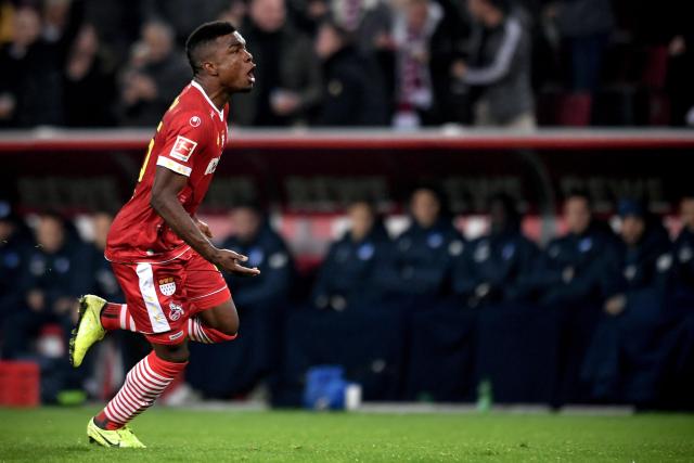 鹈鹕险胜无杜兰特太阳终结9连败 灰熊险胜国王